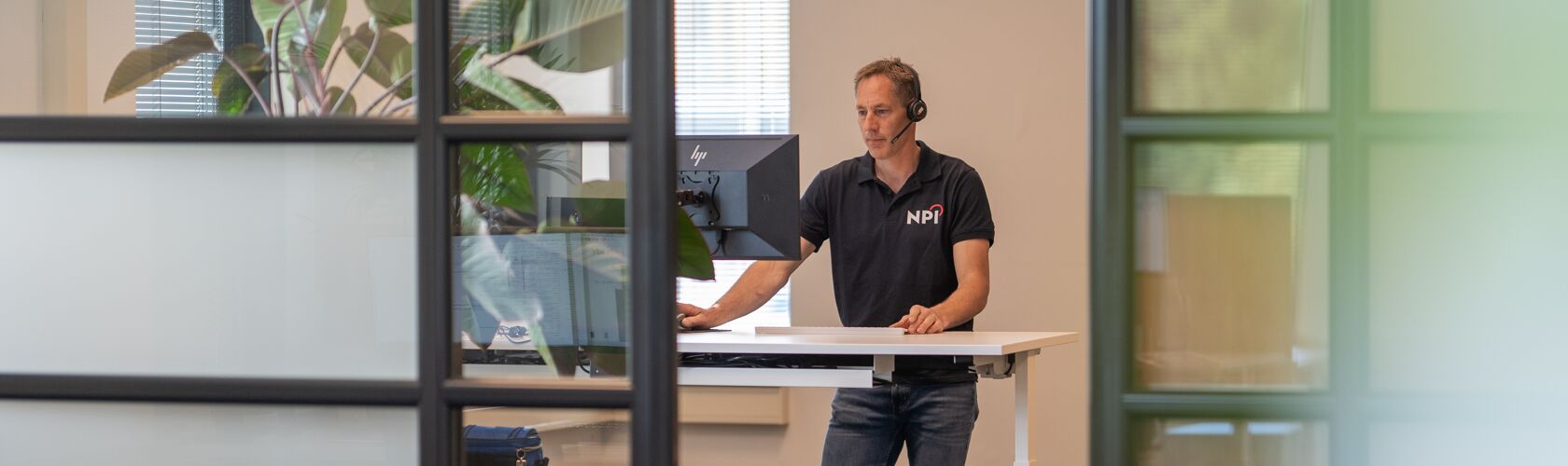 npi01265-1.jpg