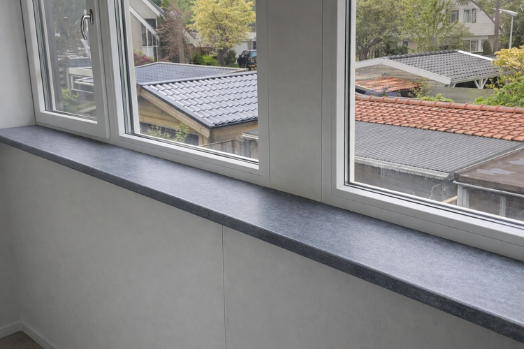 Dakkapel-vensterbank