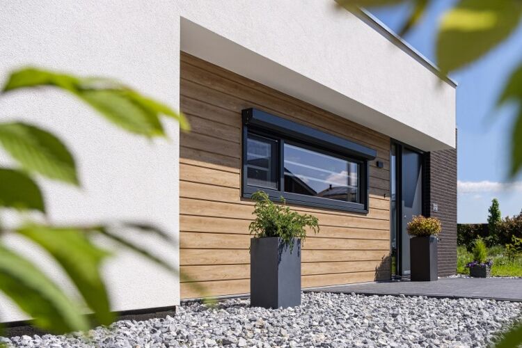 Mammut gevelpanelen voorzijde woning in Natuureiken
